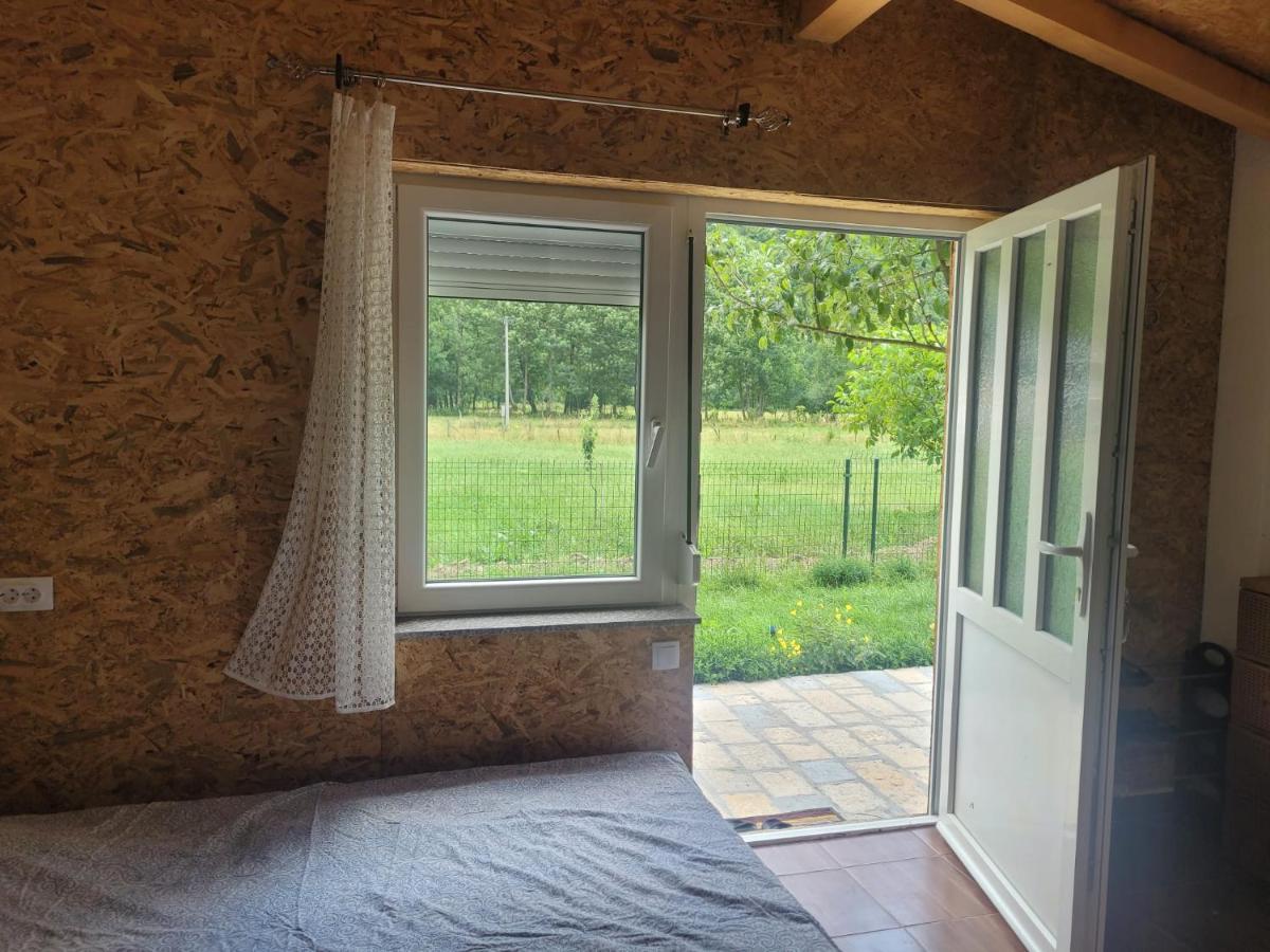 Lola Guest House Vuthaj Екстериор снимка