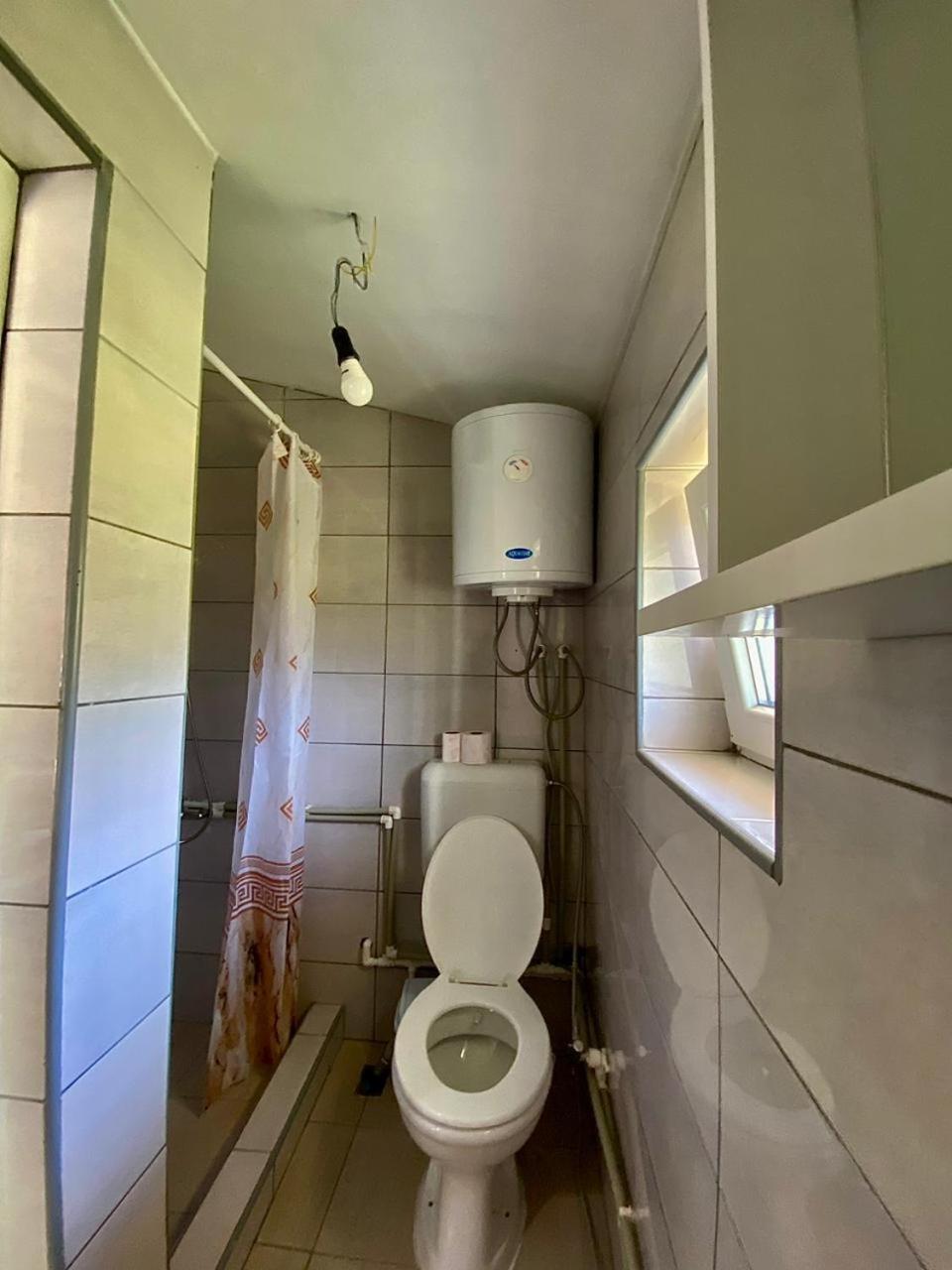 Lola Guest House Vuthaj Екстериор снимка